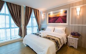 Lavender Inn Usj